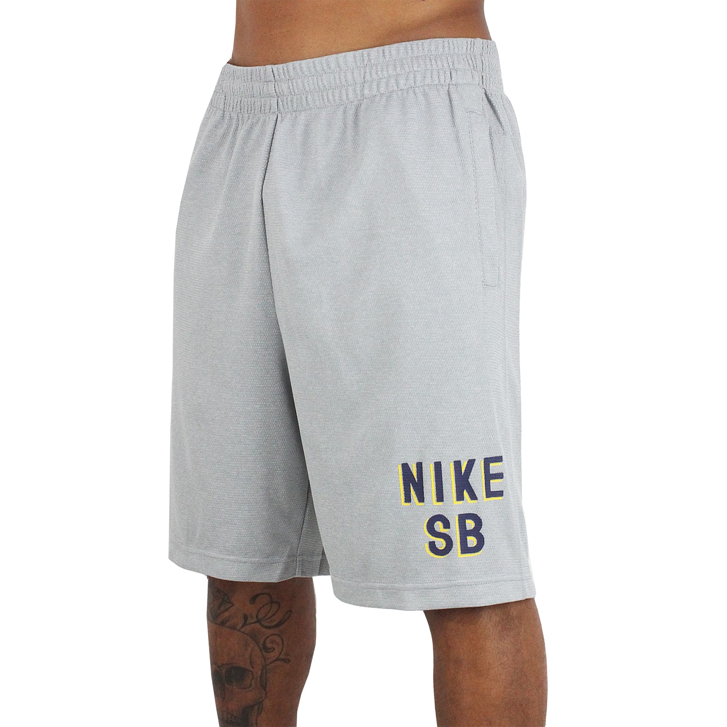 Nike sb sales grey shorts