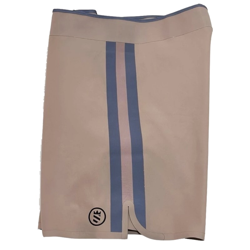 Bermuda Salazar Bege