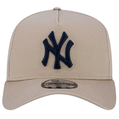 Boné New Era 9Forty New York Yankees Snapback Bege