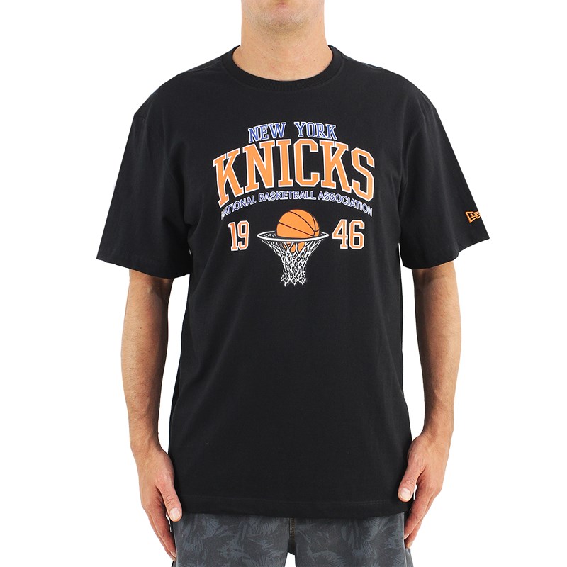 Camiseta Extra Grande New Era NBA New York Knicks College Placar Black