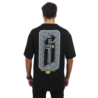 Camiseta Max Fit Hurley x Shibuya Logo Escama Black