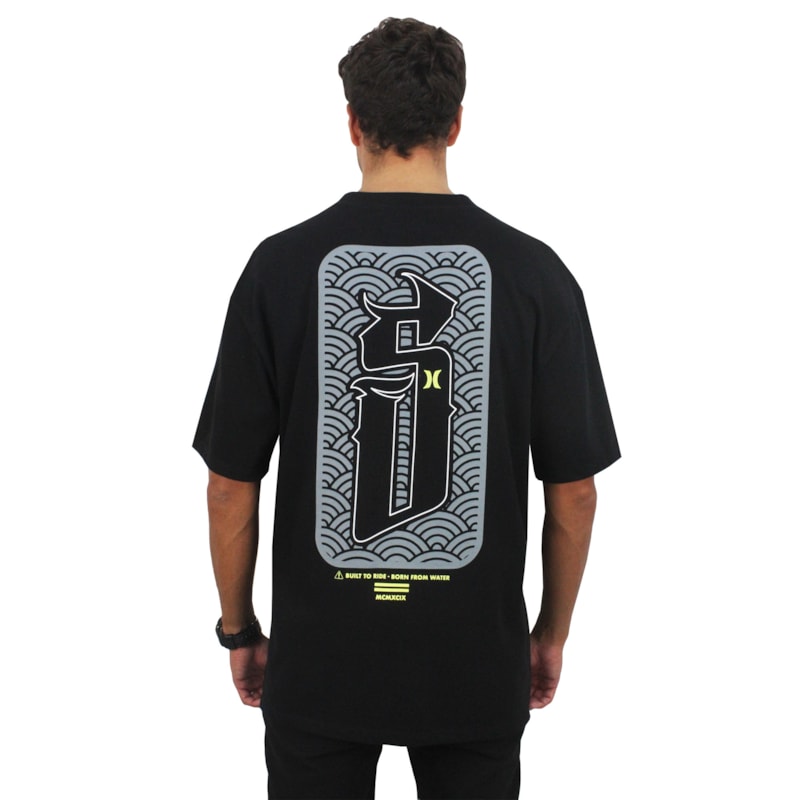 Camiseta Max Fit Hurley x Shibuya Logo Escama Black