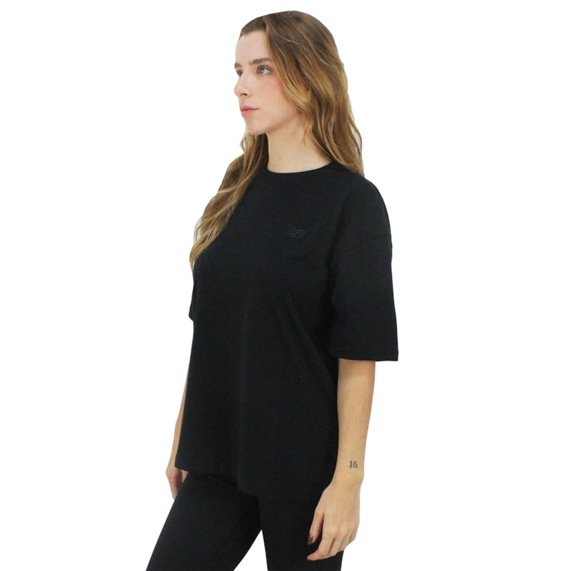 Camiseta New Balance Oversized Small Logo Black