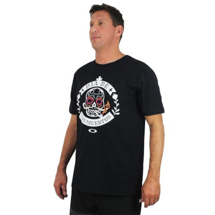 Camiseta Oakley Dia de Los Muertos Skull Blackout Camiseta Oakley Dia de Los Muertos Skull Blackout