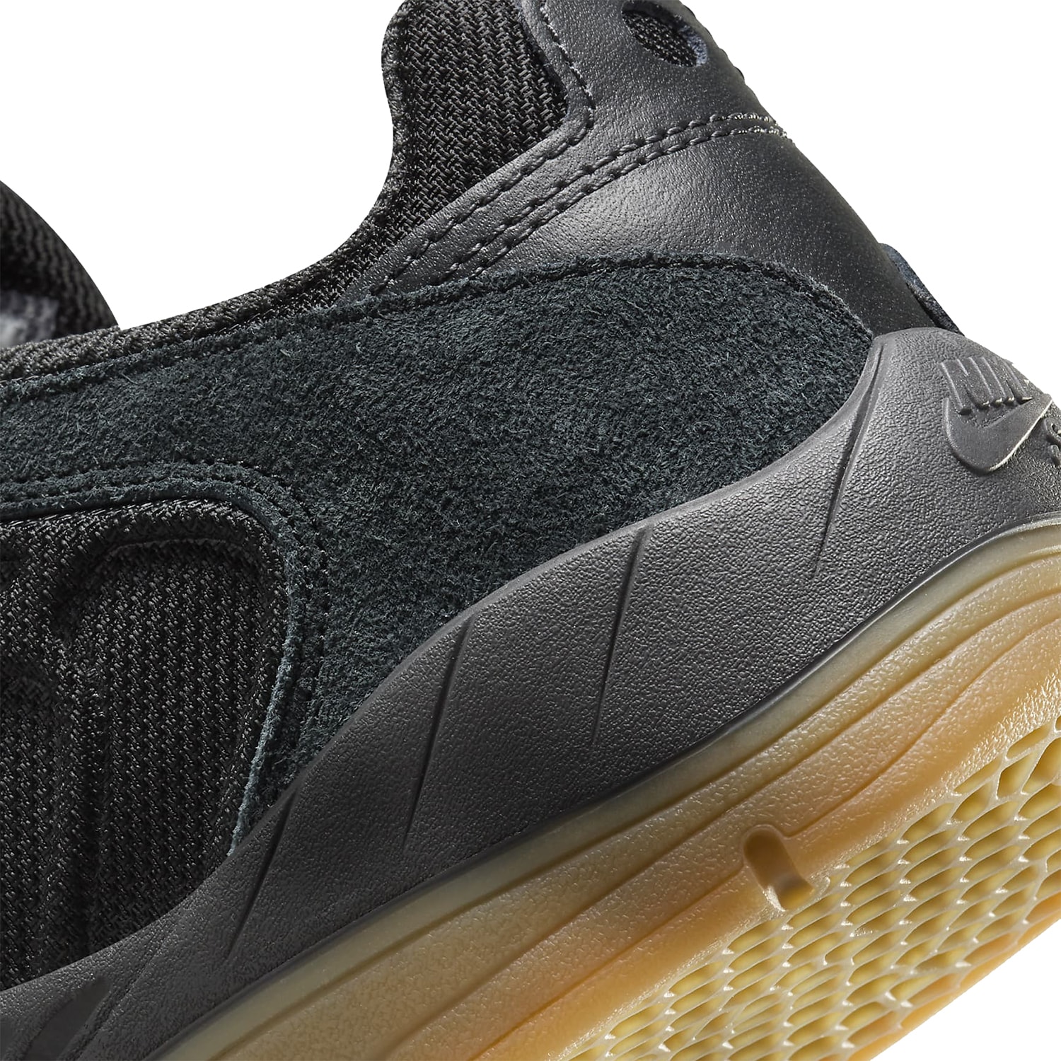 Tênis Nike SB Vertebrae Black Summit White Anthracite